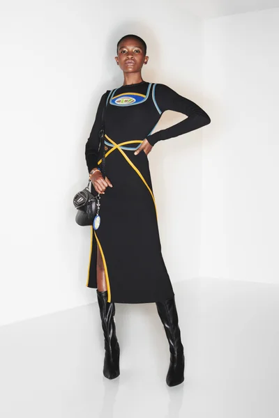 Look 11